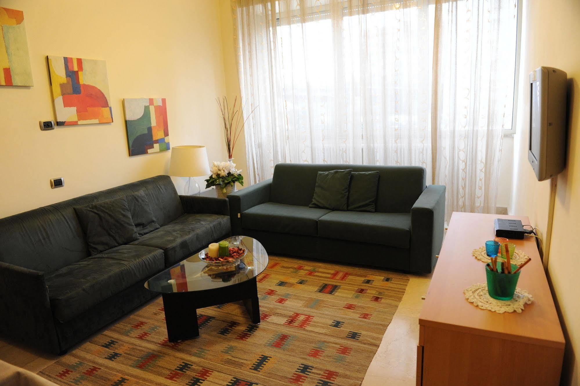 Lux Appartamenti Ρώμη Εξωτερικό φωτογραφία