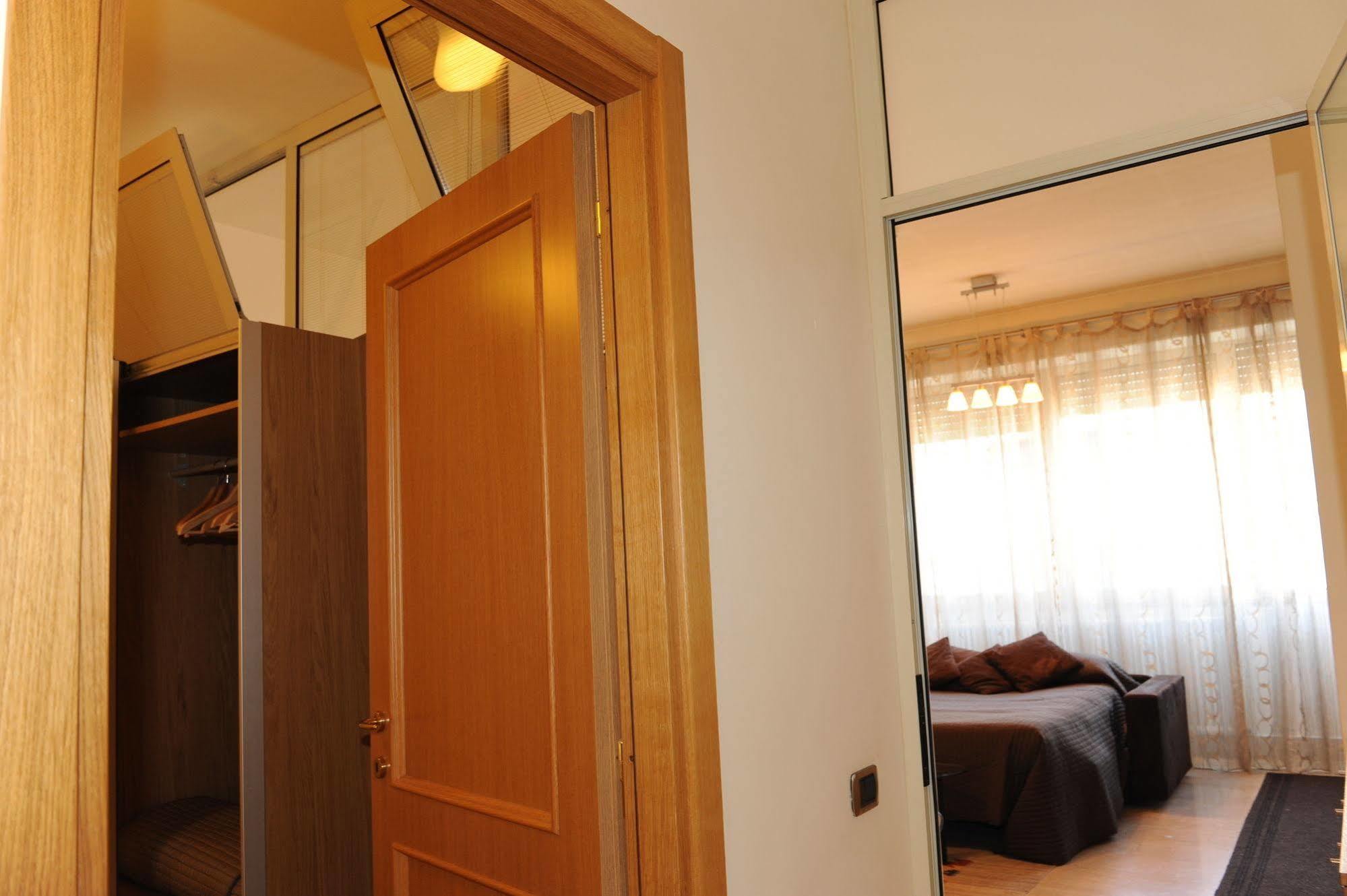 Lux Appartamenti Ρώμη Εξωτερικό φωτογραφία